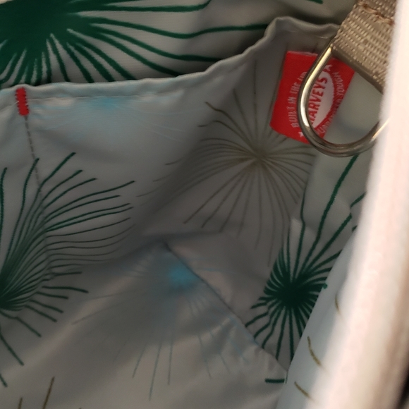 HARVEYS • Sand Dollar LTD Medium Tote - Picture 14 of 16